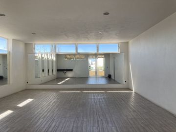 Casa en renta en Lucepolis coto club en milenio III. Queretaro