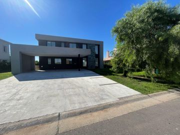 Casa en  San Matias al agua