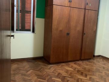 VENTA Casa 4 dormitorios. San Martín N°838