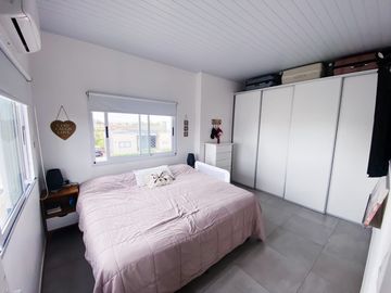 Casa en venta, 5 ambientes, San Sebastián NO APTO CREDITO
