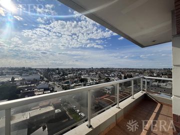 Venta departamento 3 ambientes con balcón en Wilde