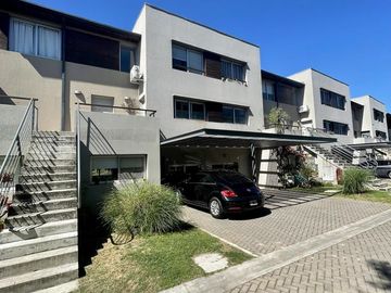 Departamento en venta con vista al lago en Nordelta - Lago Escondido