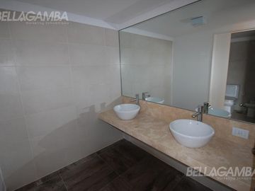 PENTHOUSE VENTA VICENTE LOPEZ 4 AMBIENTES TERRAZA PILETA PROPIA