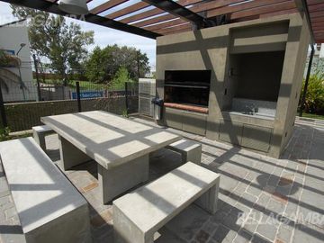 PENTHOUSE VENTA VICENTE LOPEZ 4 AMBIENTES TERRAZA PILETA PROPIA