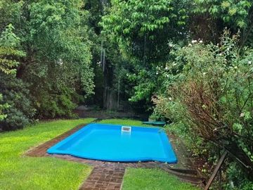 Casa con buen terreno en La Merced, Beccar
