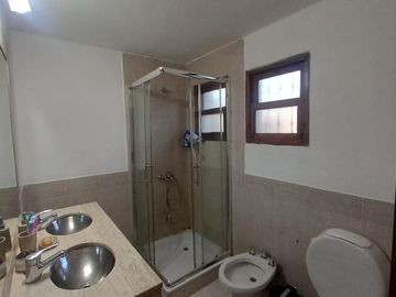Casa con buen terreno en La Merced, Beccar