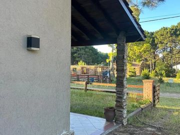 Casa en venta - 2 Dormitorios 1 Baño - 525Mts2 - Nueva Atlantis