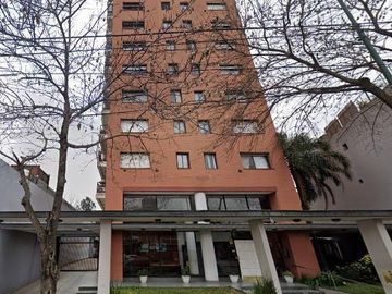 Departamento monoambiente con cochera en  venta en San Isidro