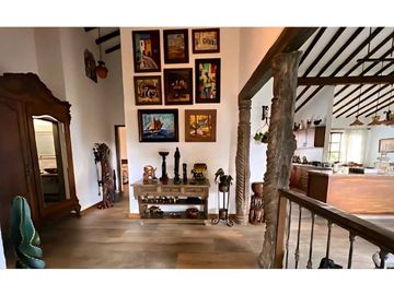 Hermosa casa campestre en la Ceja Antioquia 10.000 m2