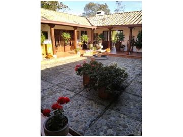 Hermosa casa campestre en la Ceja Antioquia 10.000 m2