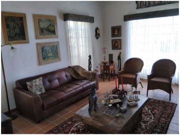 Hermosa casa campestre en la Ceja Antioquia 10.000 m2