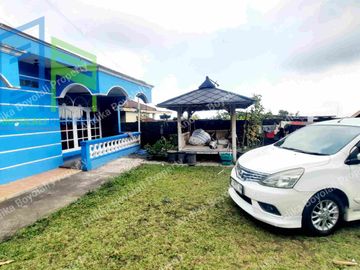 Dijual rumah dekat pasar tawangmangu karanganyar