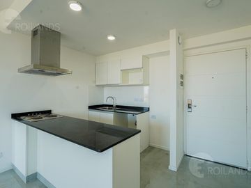 Alquiler Departamento 2 Amb con cochera y baulera Brickell Tigre