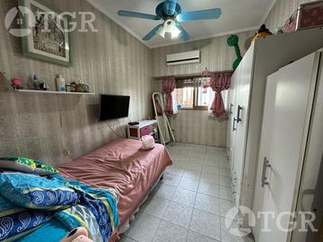 VENTA PH 4 AMB CON TERRAZA Y PARRILLA EN LOMA HERMOSA