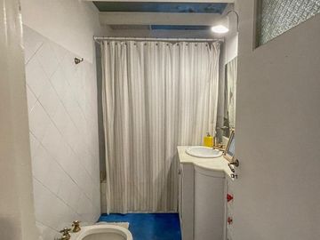 Casa en venta 2 dormitorios con terraza. Muy luminoso - San Isidro.