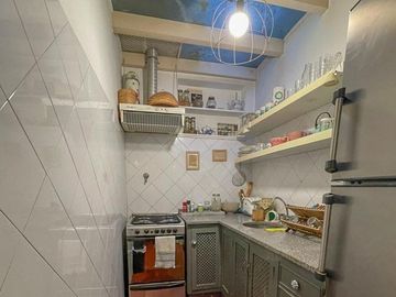 Casa en venta 2 dormitorios con terraza. Muy luminoso - San Isidro.