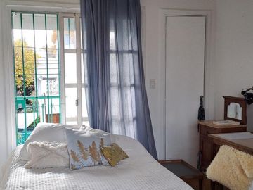 Casa en venta 2 dormitorios con terraza. Muy luminoso - San Isidro.