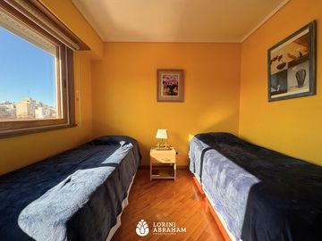 VENTA DEPARTAMENTO 4 AMBIENTES C/ COCHERA Y BAULERA ZONA PLAZA MITRE