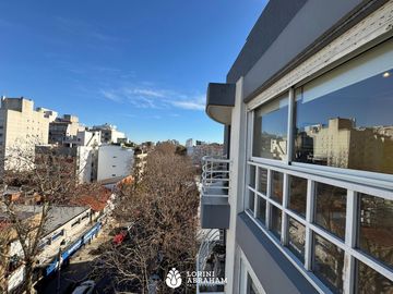 VENTA DEPARTAMENTO 4 AMBIENTES C/ COCHERA Y BAULERA ZONA PLAZA MITRE