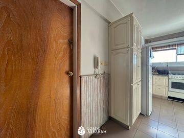 VENTA DEPARTAMENTO 4 AMBIENTES C/ COCHERA Y BAULERA ZONA PLAZA MITRE