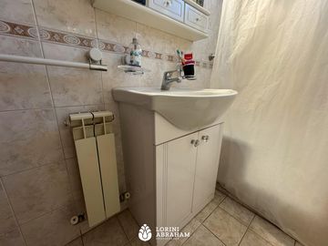 VENTA DEPARTAMENTO 4 AMBIENTES C/ COCHERA Y BAULERA ZONA PLAZA MITRE