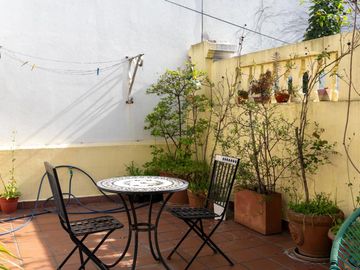 Venta / Casa en Villa Crespo con patio y terrazas