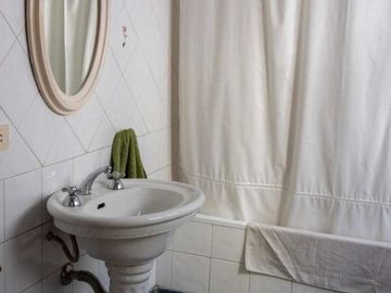 Venta / Casa en Villa Crespo con patio y terrazas