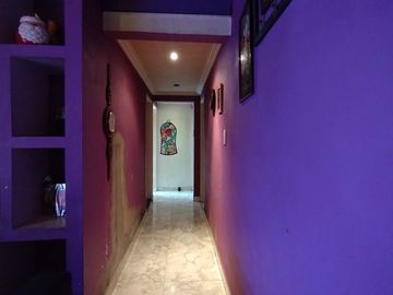 VENTA CASA 4 AMB Y TALLER APTO CREDITO