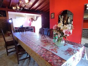 VENTA CASA 4 AMB Y TALLER APTO CREDITO