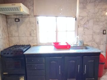 VENTA CASA 4 AMB Y TALLER APTO CREDITO