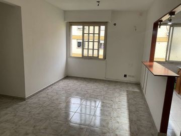VENTA DEPARTAMENTO DE 4 AMBIENTES VILLA LUGANO