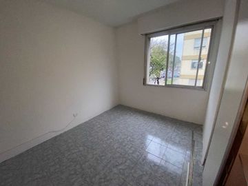 VENTA DEPARTAMENTO DE 4 AMBIENTES VILLA LUGANO
