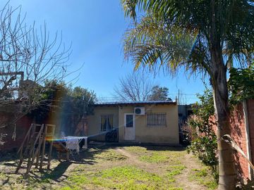 CASA EN VENTA 3 AMBIENTES CARLOS SPEGAZINNI EZEIZA