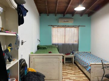 CASA EN VENTA 3 AMBIENTES CARLOS SPEGAZINNI EZEIZA
