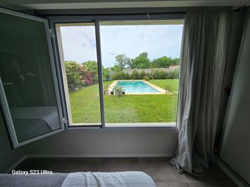 VENTA CASA DIVINA 6 AMB, PILETA, EN SAN MATÍAS