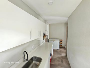VENTA CASA DIVINA 6 AMB, PILETA, EN SAN MATÍAS