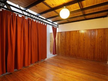 PH 4 ambientes con terraza en Flores