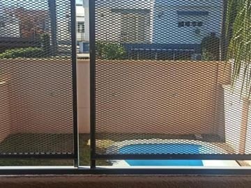 Casa en venta - 4 Dormitorios 3 Baños - Ramos Mejía