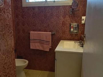 Casa Venta Ramos-Mejia 4 dorm. garage, Apto credito. Tomo depto CABA menor valor