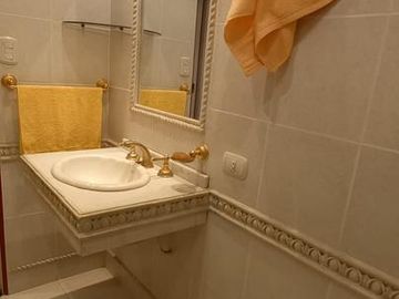 Casa Venta Ramos-Mejia 4 dorm. garage, Apto credito. Tomo depto CABA menor valor