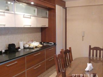 Casa Venta Ramos-Mejia 4 dorm. garage, Apto credito. Tomo depto CABA menor valor