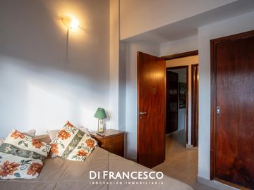 Venta - Departamento TRIPLEX 4 ambientes Pinamar Zona Golf