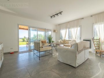 Oportunidad Casa en A13  San Sebastián NO CREDITO MB