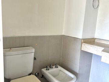 3 ambientes en venta en el Palmar   cochera y baulera