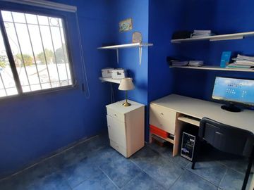 Casa en venta - 4 Dormitorios 2 Baños - Cochera - 187Mts2 - 9 De Julio