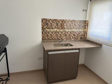 PROPIEDAD EN VENTA 4Amb -  EN BARRIO PRIVADO CRUZ DEL SUR