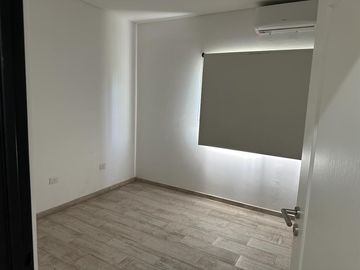 PROPIEDAD EN VENTA 4Amb -  EN BARRIO PRIVADO CRUZ DEL SUR