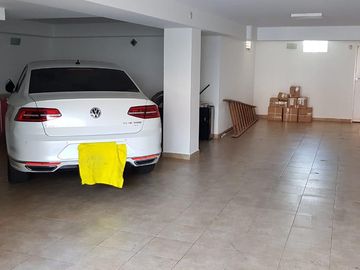 Casa en Ramos Mejía Sur VENTA 5 AMB. + Playroom