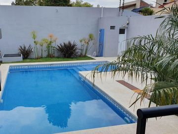 Casa en Ramos Mejía Sur VENTA 5 AMB. + Playroom