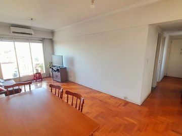 Vicente López - Luminoso departamento 3 amb - Piso alto con vista abierta panorámica!